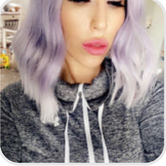 Lilac ombre lace-front wig - Picture 2 of 6